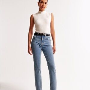 Abercrombie & Fitch Ankle Straight Jean